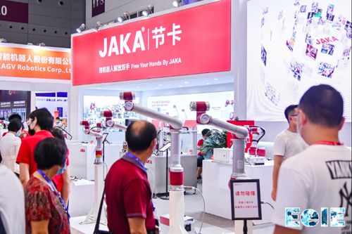 智能改變未來 節(jié)卡機(jī)器人以全球協(xié)作驅(qū)動(dòng)行業(yè)革新